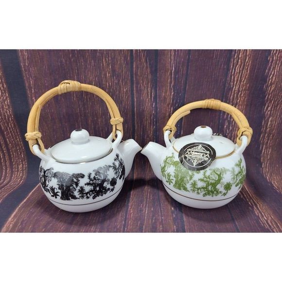 2 VTG Mlesna Porcelain Miniature TeaPot with Tea Bags Rattan Handle Sri Lanka - Picture 3 of 7